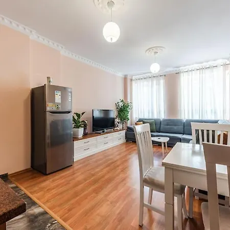Apartment The Vibrant Hub Shkoder