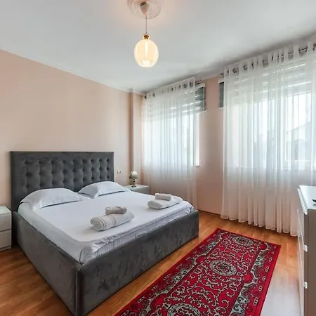 公寓 The Vibrant Hub Shkodër